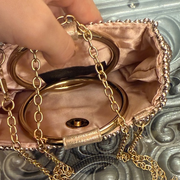 Jessica McClintock Rose Gold Gwen Ball Mesh Ring Clutch - Picture 12 of 15